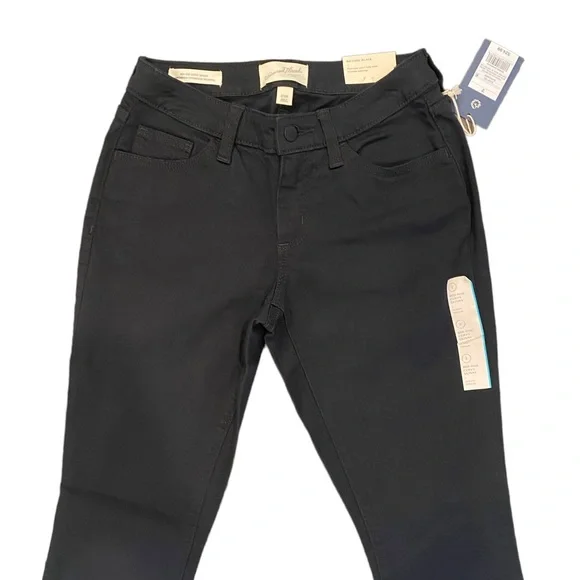 Universal Thread NWT Mid-Rise Curvy Skinny No Fade Black Jeans 2 | 26 Waist - Picture 3 of 12